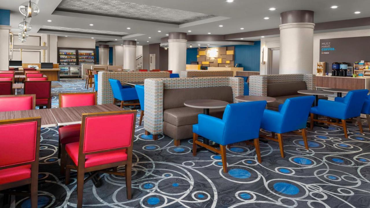 Holiday Inn Express - Kansas City Downtown By Ihg Экстерьер фото
