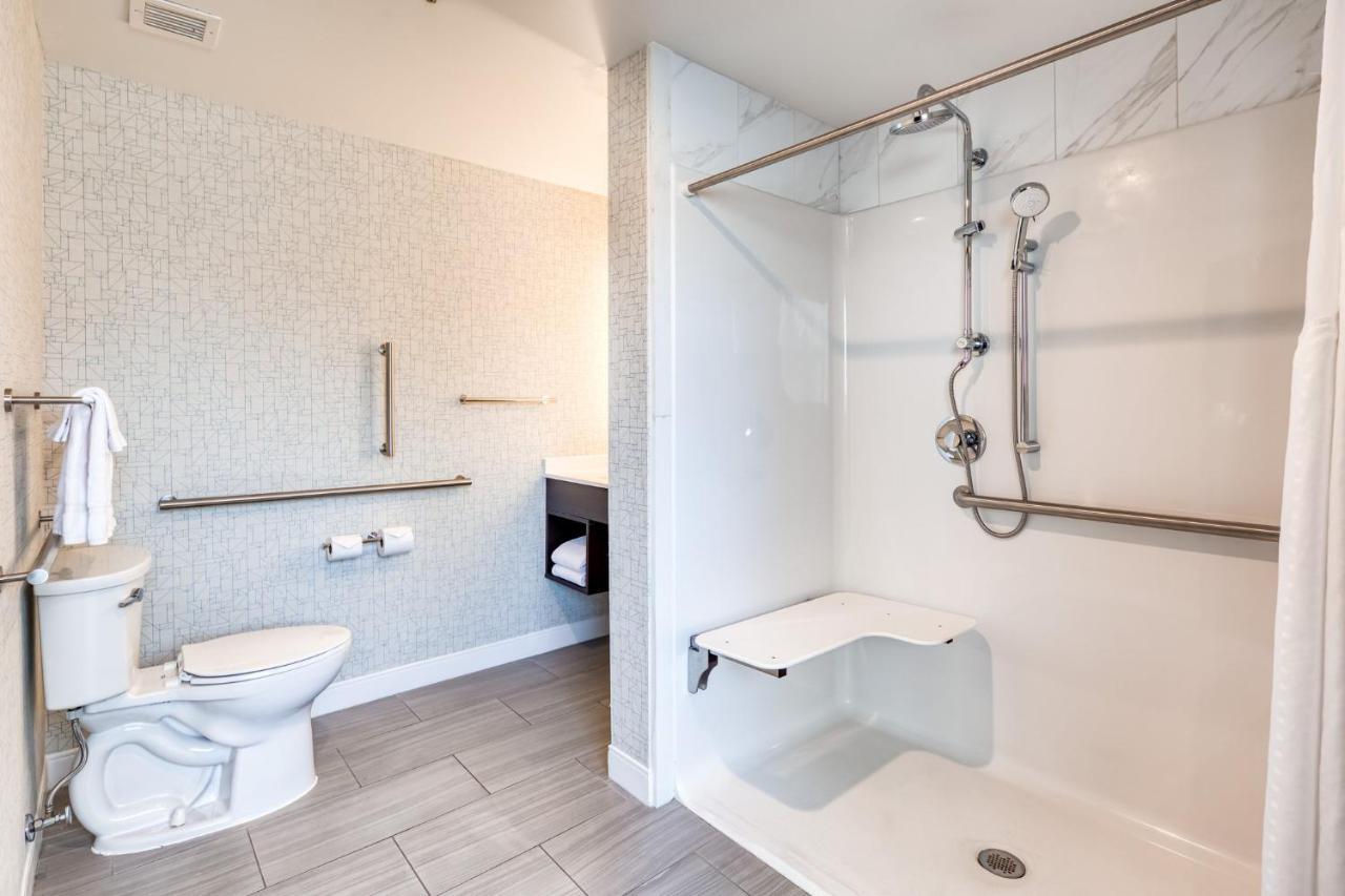 Holiday Inn Express - Kansas City Downtown By Ihg Экстерьер фото