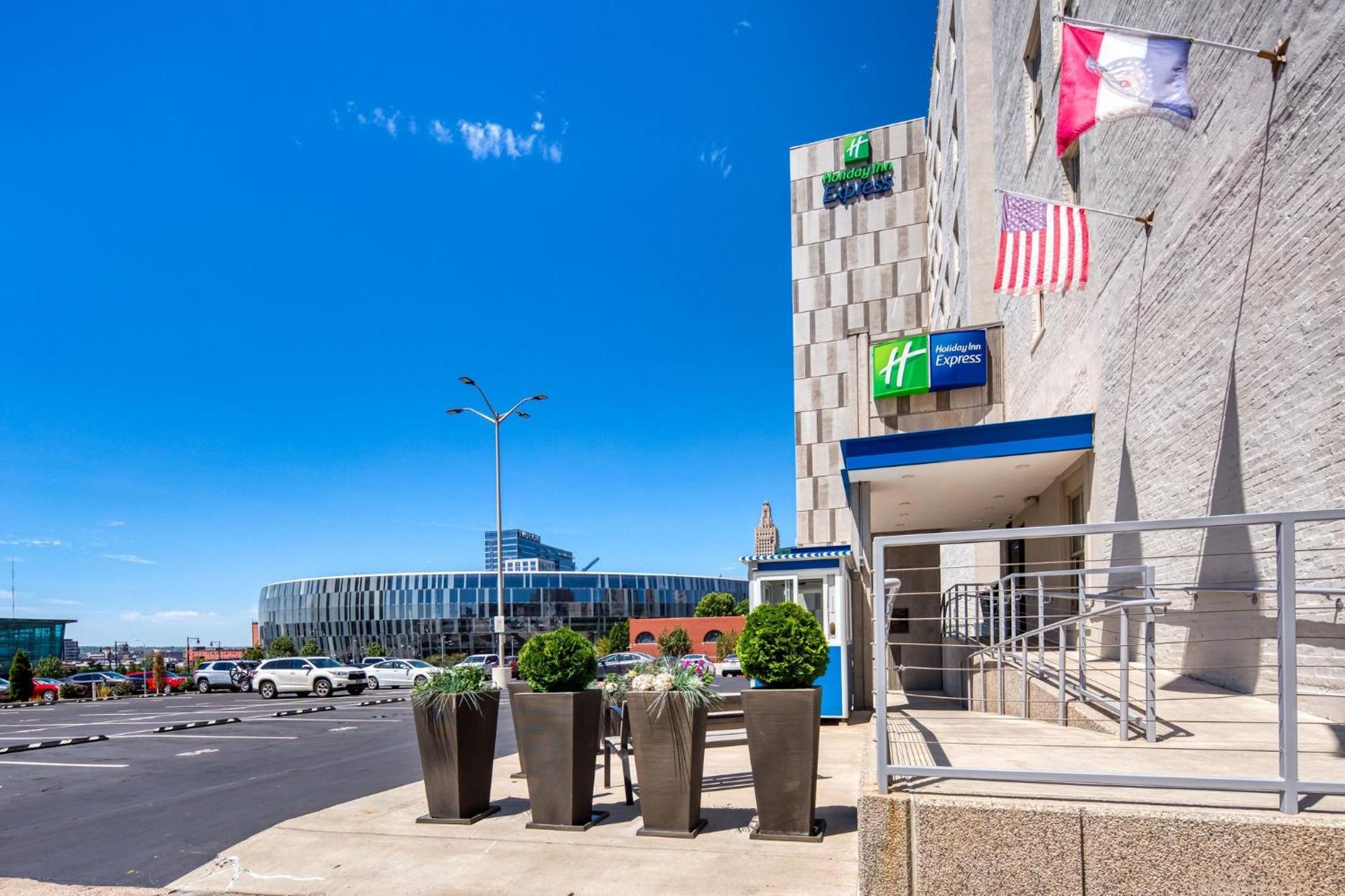 Holiday Inn Express - Kansas City Downtown By Ihg Экстерьер фото